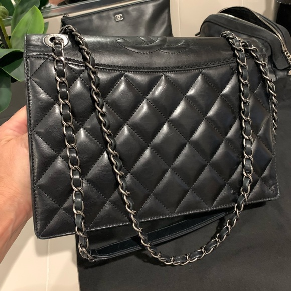 CHANEL Paris- Salzburg Ballerine Flap Bag - Picture 3 of 12